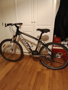 Scott mountain bike