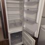 whirlpool integrated fridge and freezer Image 7
