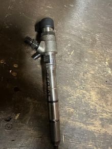 1.6 TDI injector