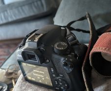 Canon 1200d Dslr