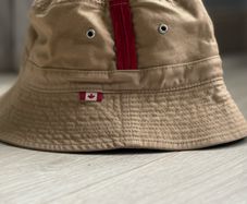 Roots bucket hat