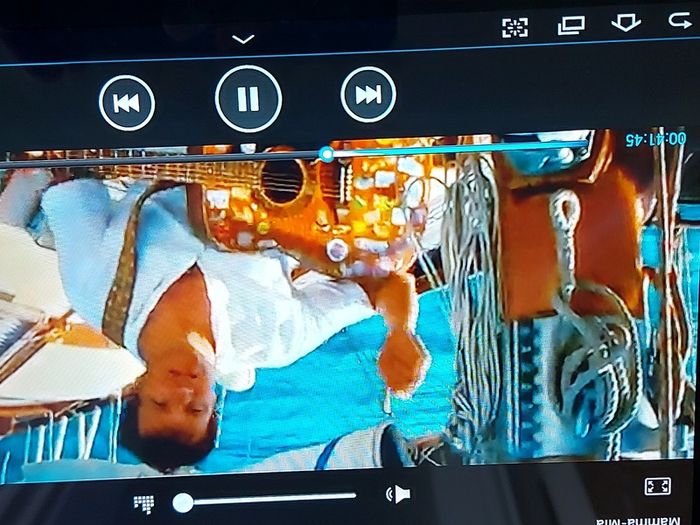 Samsung Galaxy Note 10.1 inch, Model No GT-N8013, 32GB, in excellent condition with lots of family movies for your entertainment