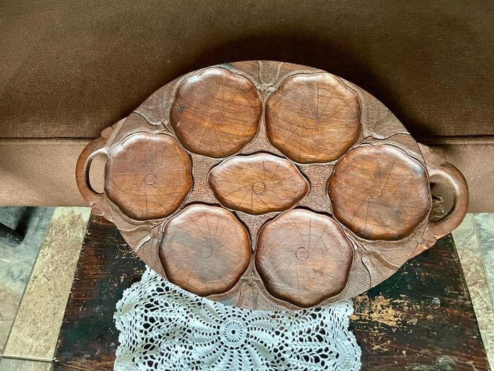 Superb Art Nouveau Style Vintage Handcarved Tray with Lilypad Design