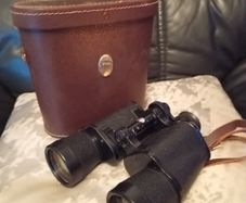 binoculars 10x50