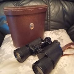 binoculars 10x50