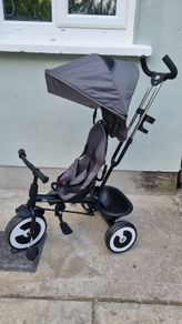 Black buggy bike