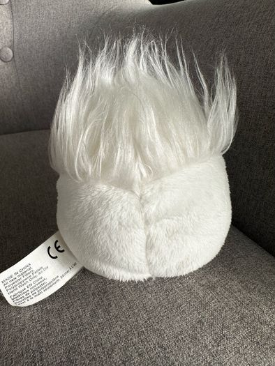 Club Penguin white puffle