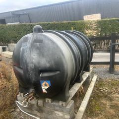 1400 litre oil tank for sale