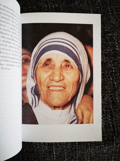 SALE! Beatification Of Mother Teresa Of Calcutta St Peter's Square October 19, 2003 Original Booklet, Plus Vatican Tickets