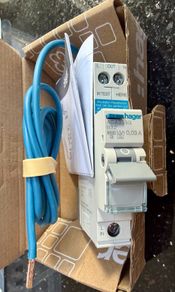 Hagar B 32amp single mod RCBO