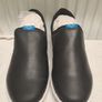 WearerTech slip on shoes size 5 Image 5