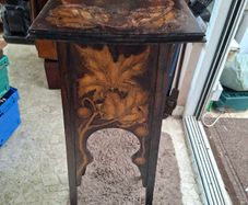 Antique Art Nouveau Table features intricate Pyrogravure Poker Work design around 1900 and arched supports