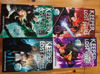 4 x Keeper Of The Lost Cities