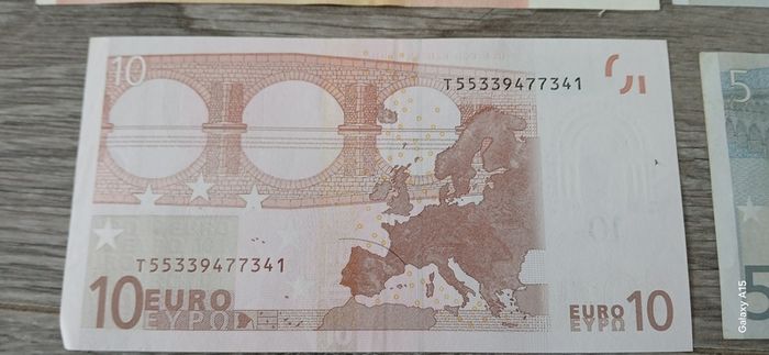 first euro notes T series Ireland