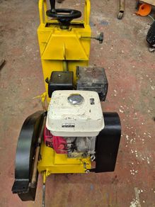 Road saw