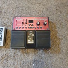 Boss Rc30 looper pedal with Boss Fs-5u footswitch