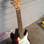 Burwood electric guitar 3/4 size Image 3