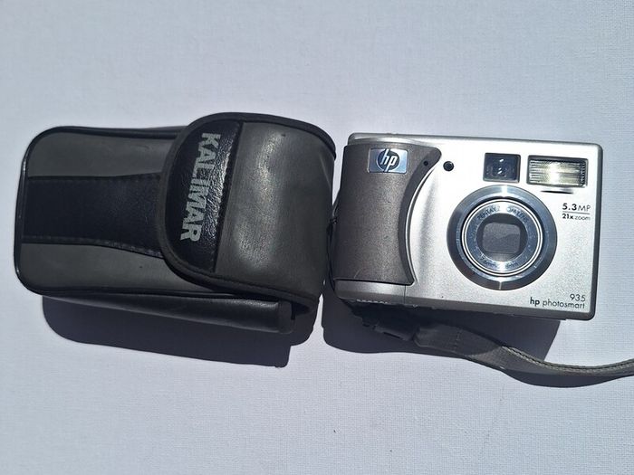 HP 935 Digital Camera