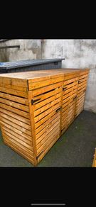 Bin storage