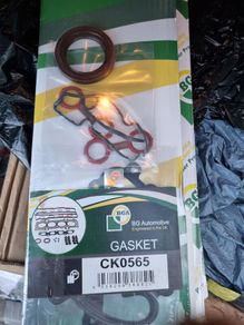 Mercedes Jeep Chrysler crank case gasket set