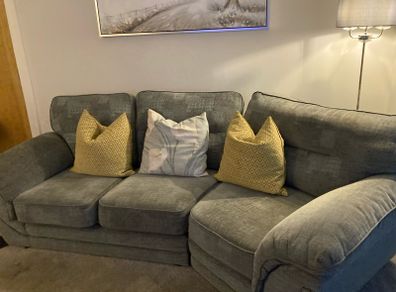 3 seater with cosi corner feature