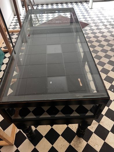 Lockable Display Table Jewellery