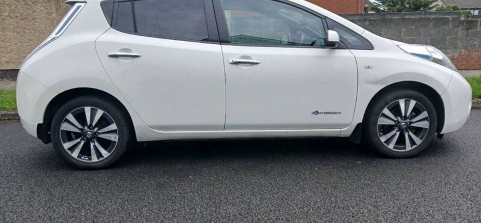 152 nissan leaf fully electric