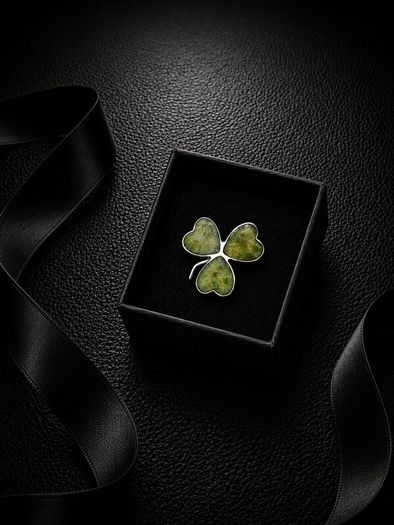925 Vintage Sterling Silver Shamrock Brooch, Connemara Marble Irish Clover Pin