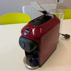 Lavazza coffee machine  a mio moda