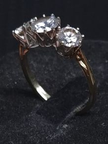 Vintage 9ct Gold Three Stone Ring Dublin Hallmark Size 51.5