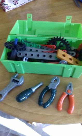 Childrens Bosch  Workbench and Power tools
