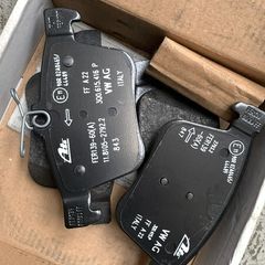 front brake pads Volkswagen