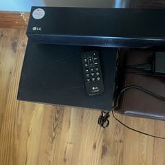 300 W Soundbar with subwoofer