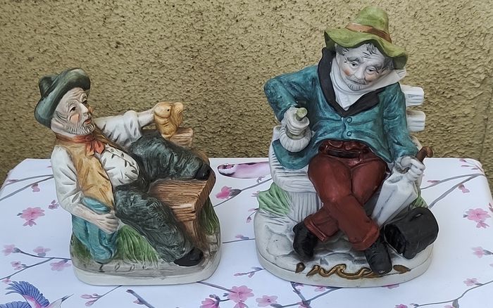 Two man figurines of Capodimonte style