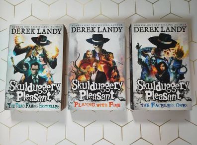 Derek Landy Skulduggery Pleasant, The faceless ones, and playing with fire