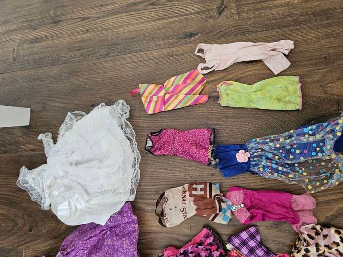 Barbie clothes