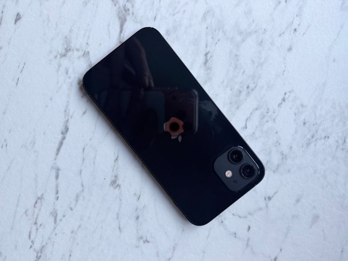 iPhone 12