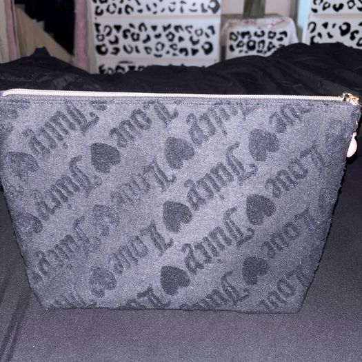 Juicy Couture makeup bag