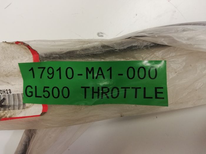 Honda GL500 Silverwing Throttle cable A