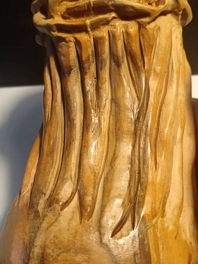 Fabulous Hardwood Carving Of Jesus