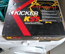 kicker speakers