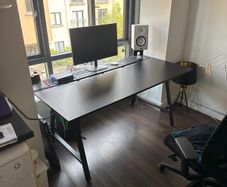 Gaming/Computer Desk & Chair