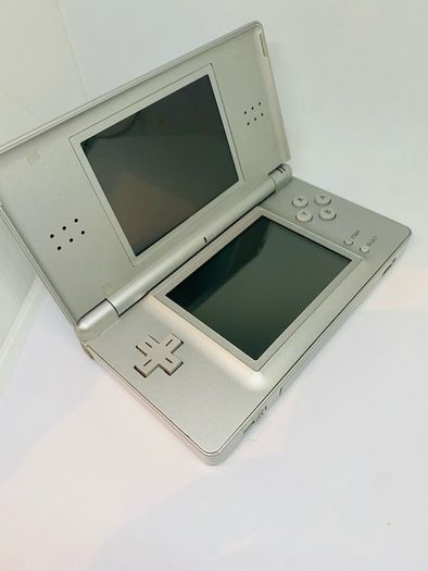 Nintendo Ds lite