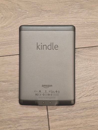 Amazon Kindle D01200 (Free Post)
