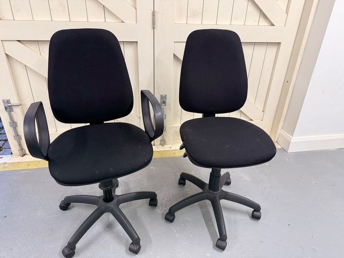 2 Office Chairs