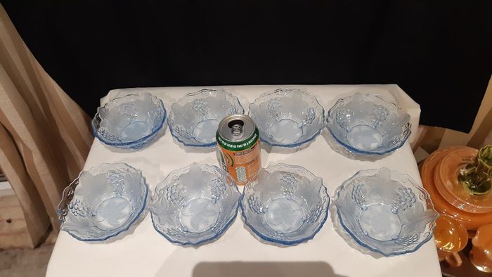 8 vintage light blue dessert bowls