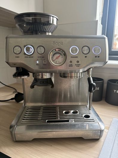 Sage Barista Express Coffee