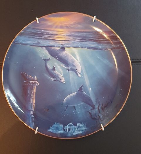 Franklin Mint Limited Edition Fine Porcelain Decorative Plate