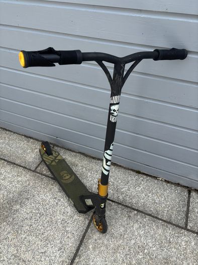 Blindside Stunt Scooter