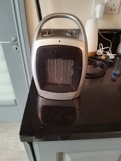 Electric heater  1800w